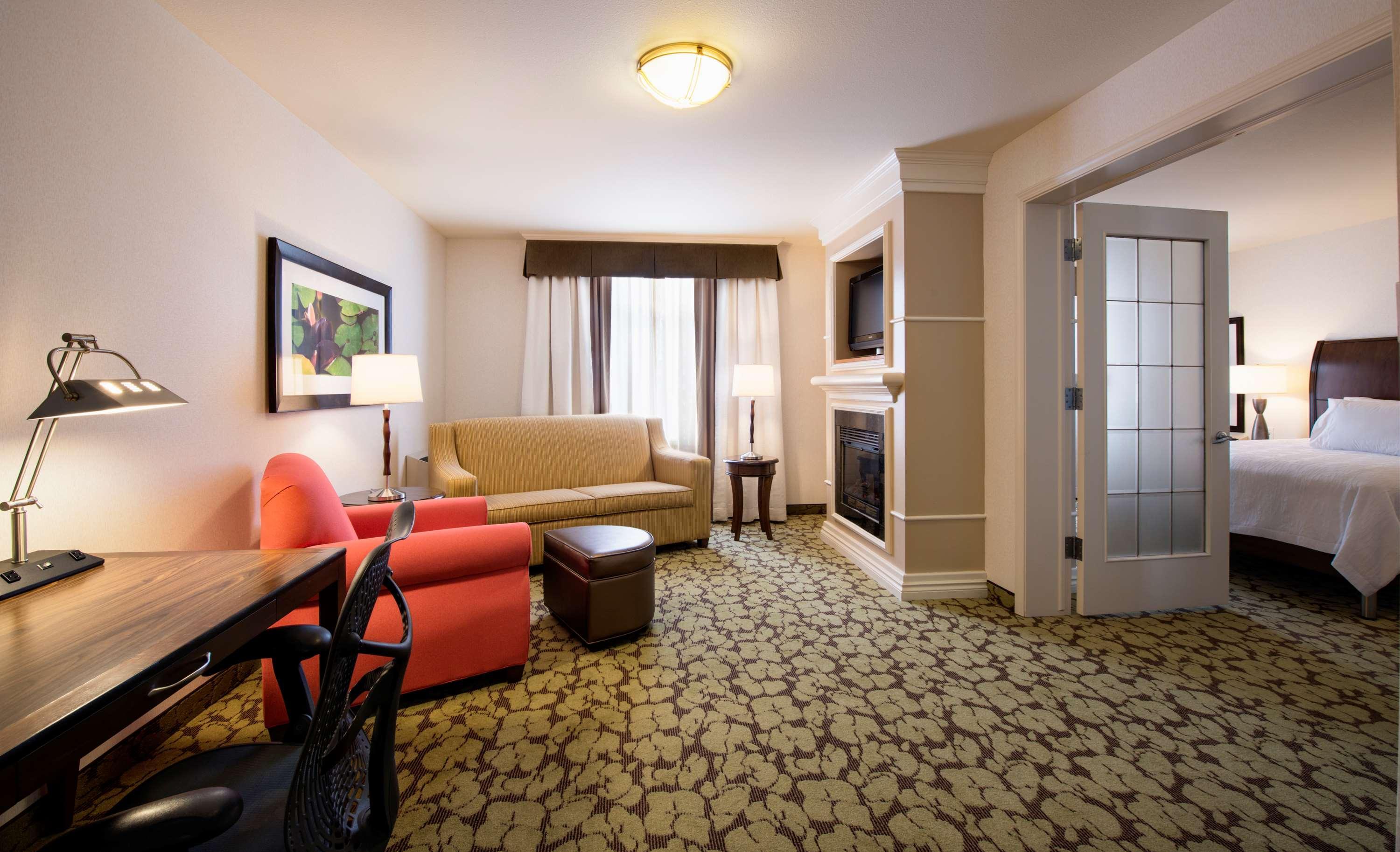 Hilton Garden Inn West Edmonton Exterior foto