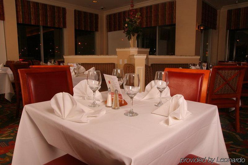 Hilton Garden Inn West Edmonton Restaurant foto